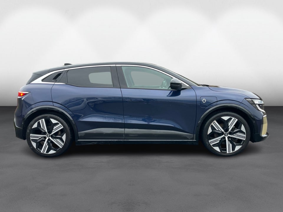 Renault Megane E-Tech 60 Iconic 5d