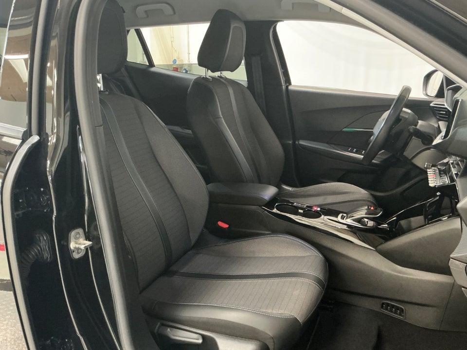 Peugeot e-2008 50 Allure Pack 5d