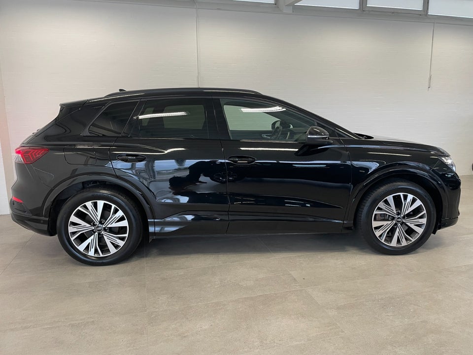 Audi Q4 e-tron 40 Advanced 5d