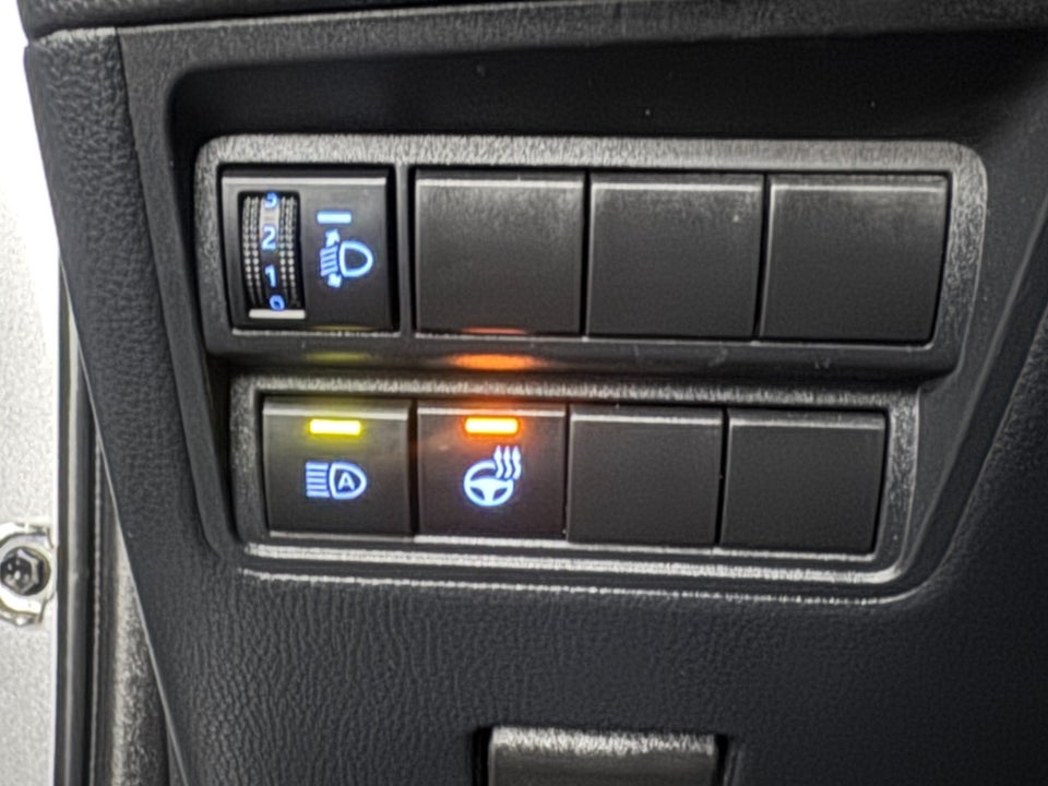 Toyota Yaris 1,5 Hybrid H3 e-CVT 5d