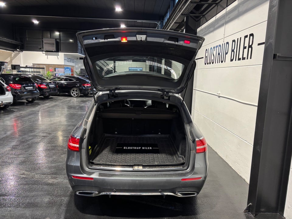 Mercedes E220 d 2,0 AMG Line stc. aut. 5d