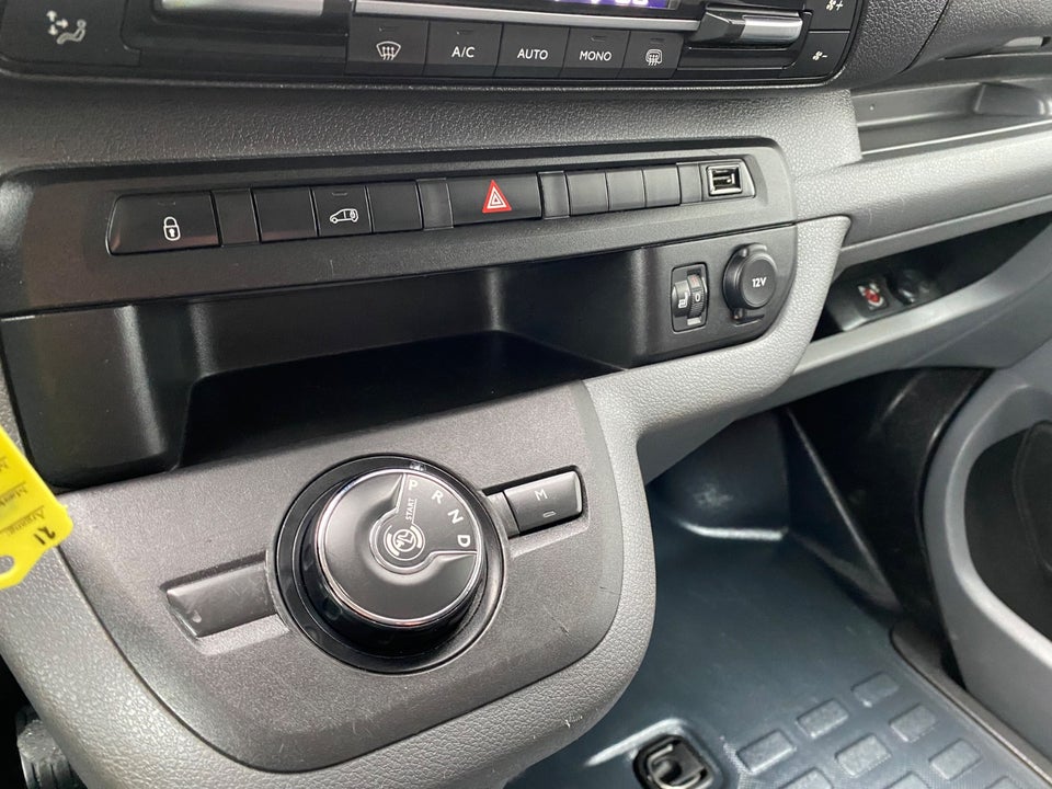 Peugeot Expert 2,0 BlueHDi 122 L3 Plus EAT8 Van