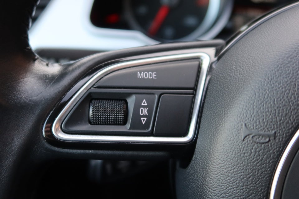 Audi A5 1,8 TFSi 144 S-line Sportback Multitr. 5d