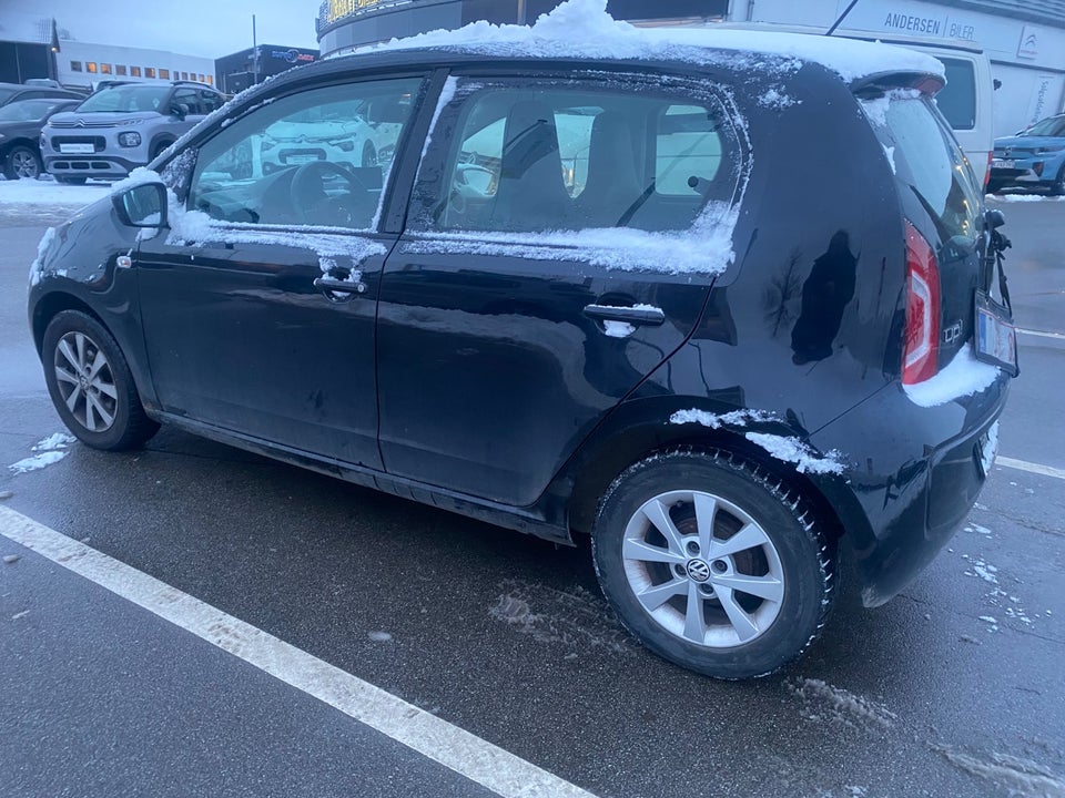 VW Up! 1,0 75 Move Up! ASG 5d