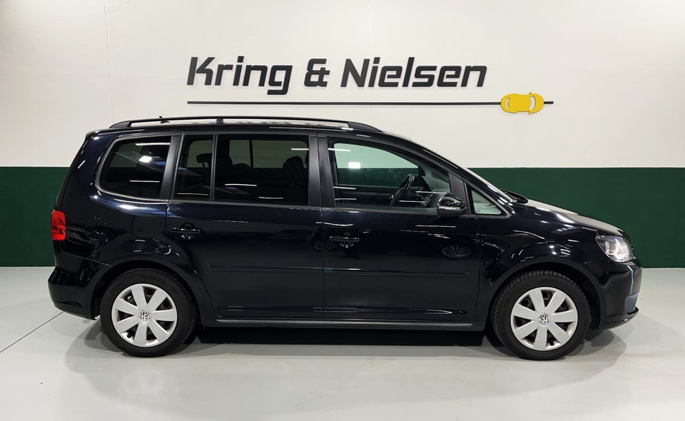 VW Touran 1,6 TDi 105 Comfortline 7prs 5d