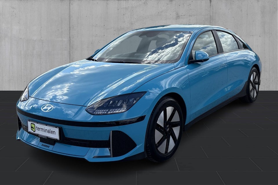 Hyundai Ioniq 6 53 Essential 4d