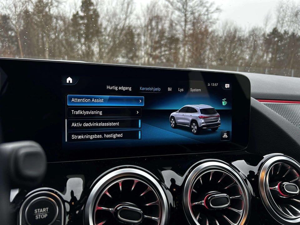 Mercedes EQA250+ Progressive 5d