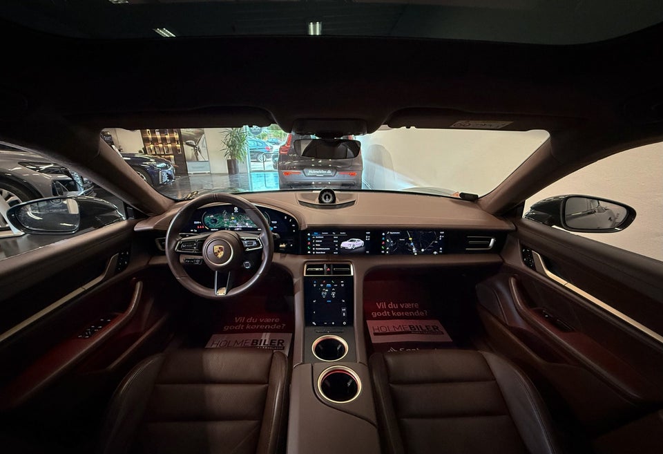 Porsche Taycan 4S Performance+ 4d