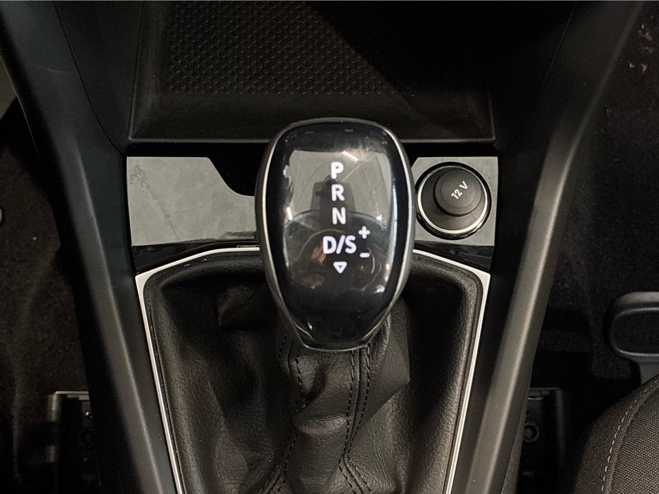 VW T-Cross 1,0 TSi 110 Life Team DSG 5d