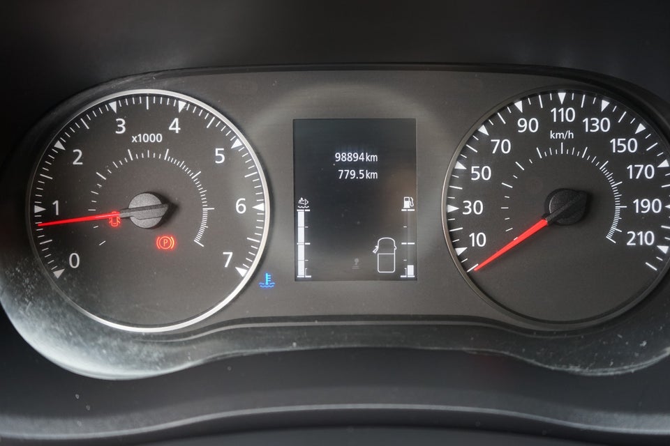 Renault Master IV T35 2,3 dCi 165 L3H2 Kassevogn RWD