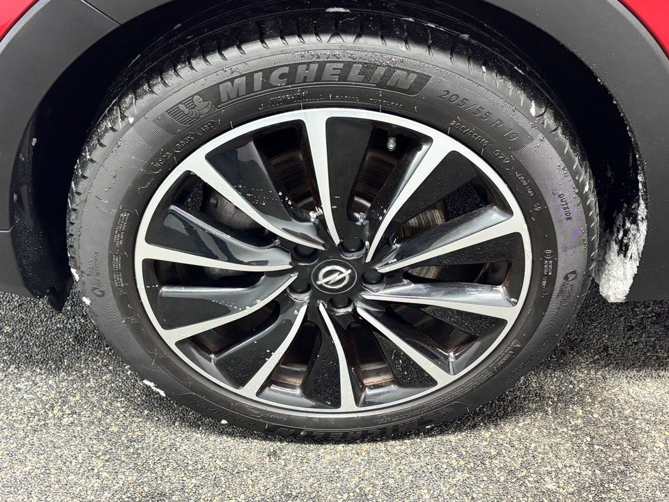 Opel Grandland X 1,6 Hybrid Ultimate aut. 5d