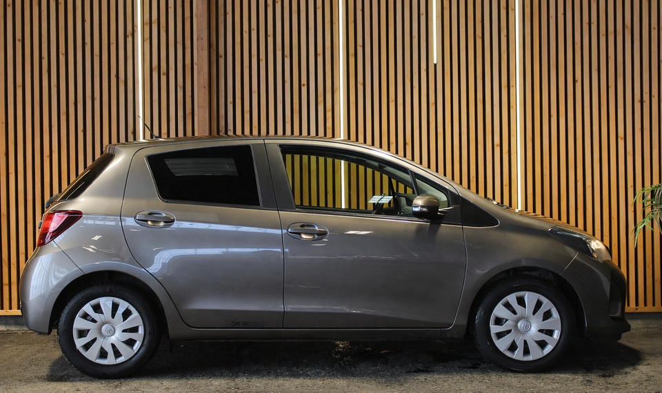 Toyota Yaris 1,5 Hybrid H2 e-CVT Van 5d