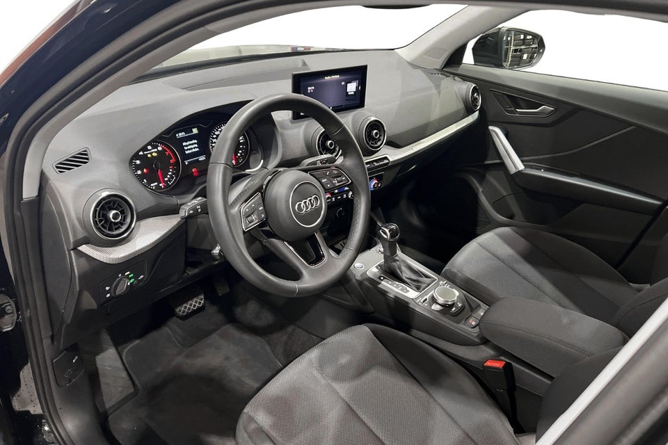 Audi Q2 35 TFSi Prestige S-tr. 5d