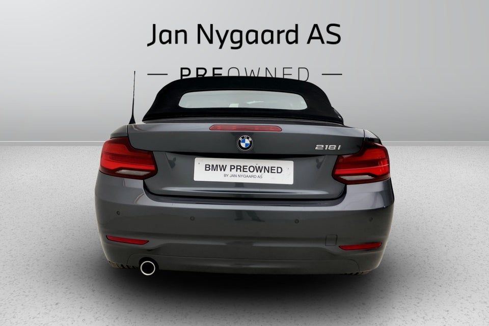 BMW 218i 1,5 Cabriolet Connected aut. 2d