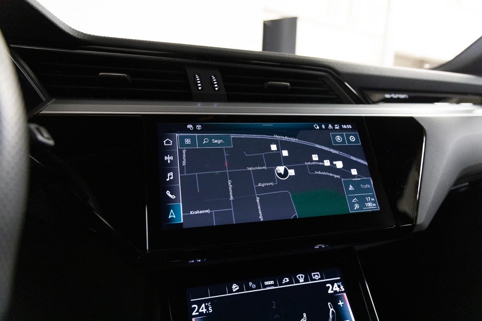 Audi e-tron 55 S-line quattro 5d