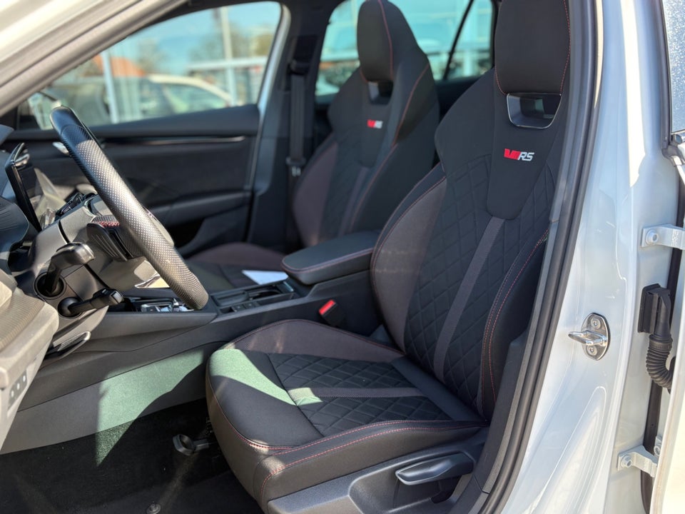 Skoda Octavia 1,4 TSi iV RS Combi DSG 5d