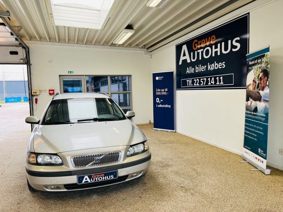 Volvo V70 2,4 T 200 aut. 5d