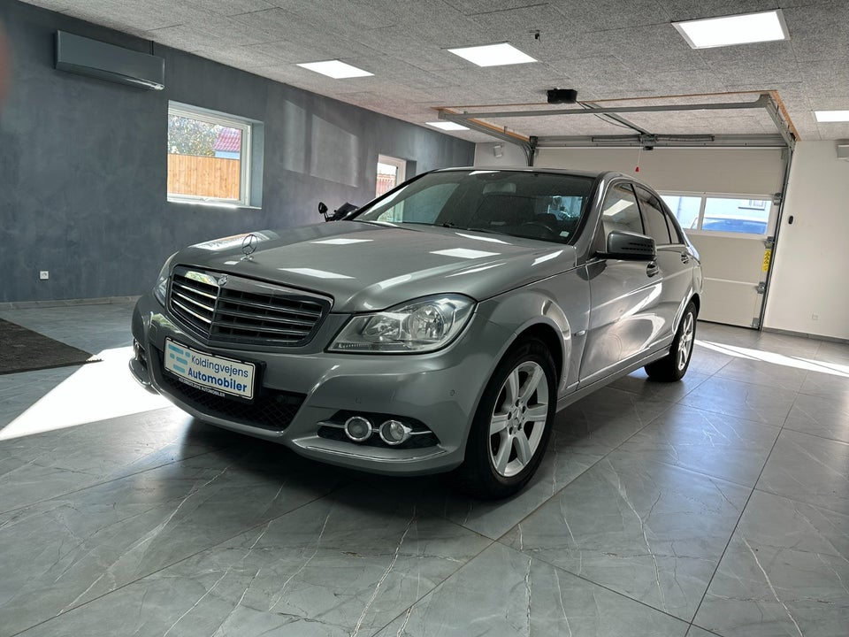 Mercedes C220 2,2 CDi Elegance BE 4d