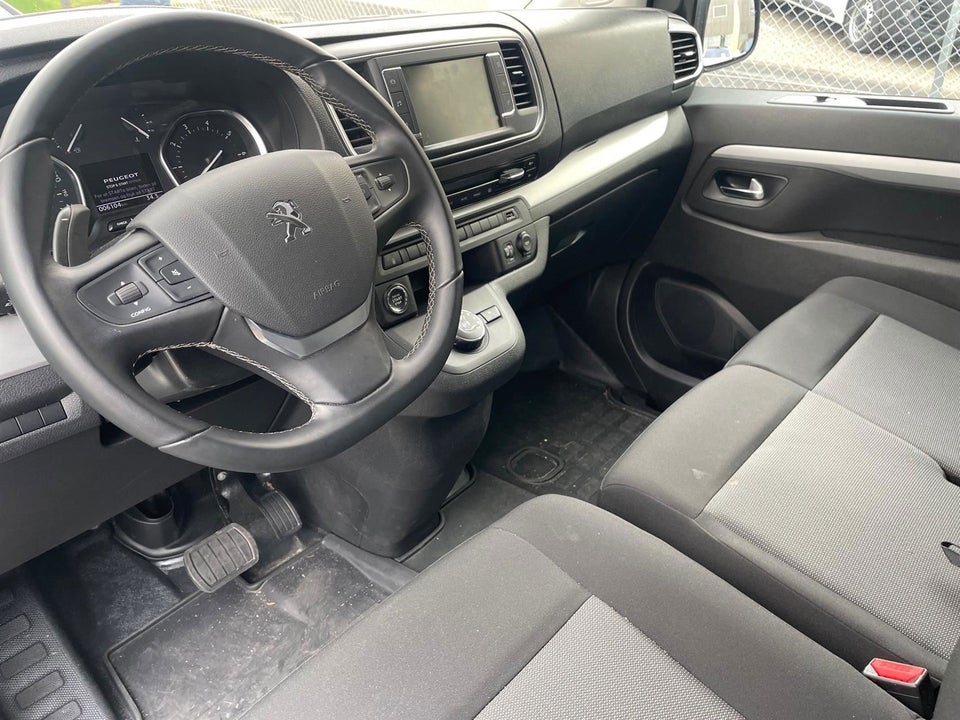 Peugeot Expert 2,0 BlueHDi 144 L2 Ultimate EAT8 Van