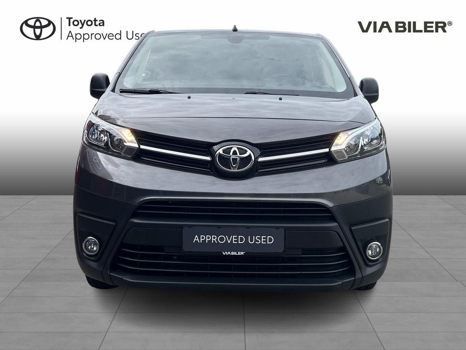 Toyota ProAce 2,0 D 144 Long Comfort Master aut. 4d