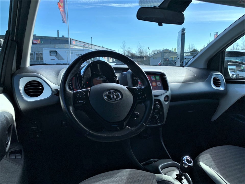 Toyota Aygo 1,0 VVT-i x-pression x-shift 5d