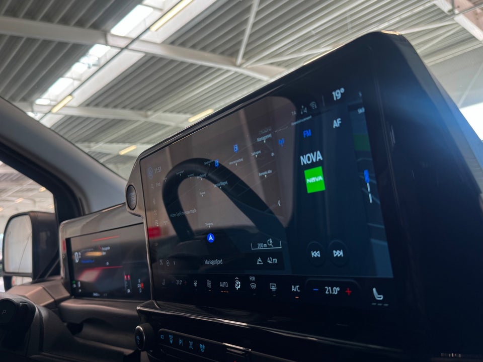 Ford Tourneo Custom 340 L2 2,5 PHEV Titanium X CVT