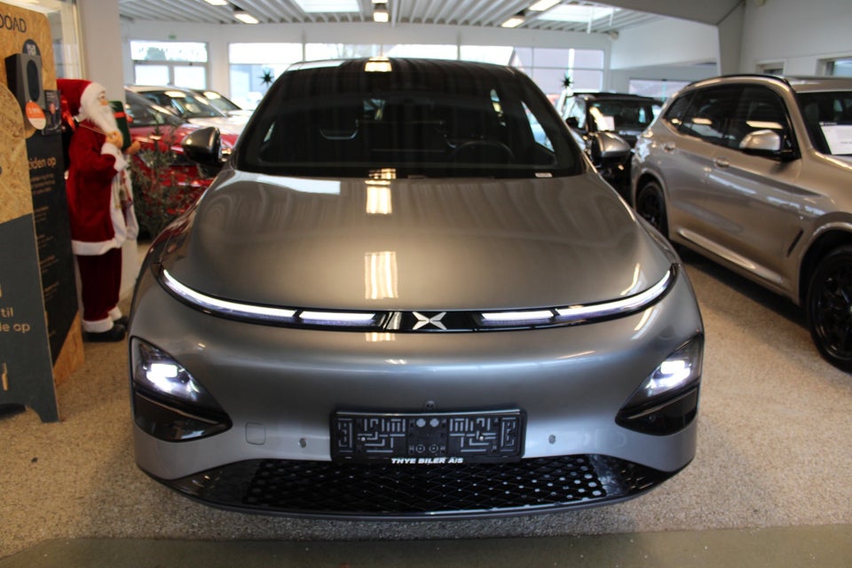 Xpeng G6 Performance 5d