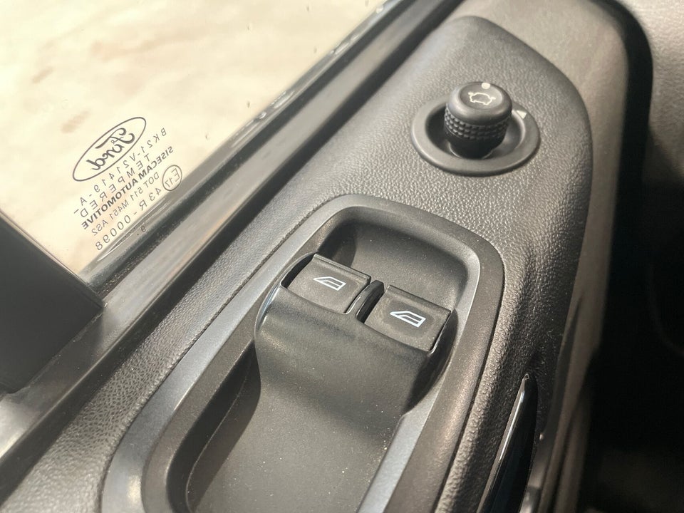 Ford Transit Custom 320L 2,0 TDCi 185 Sport aut.