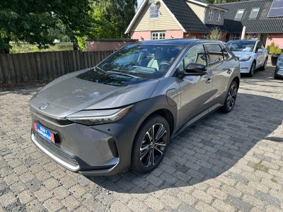 Toyota bZ4X Executive AWD 5d