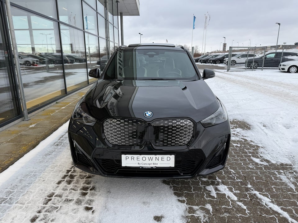 BMW iX1 eDrive20 Superchraged 5d