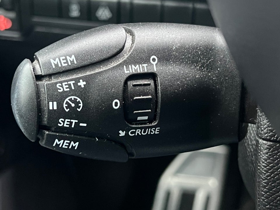 Peugeot 308 1,5 BlueHDi 130 Style SW 5d