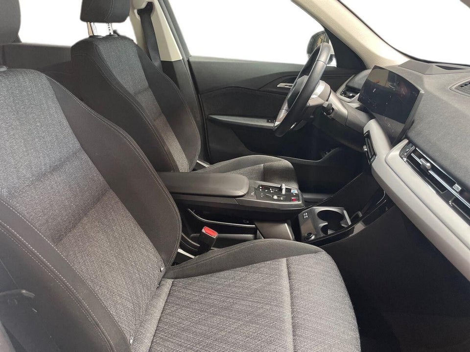 BMW iX1 eDrive20 5d
