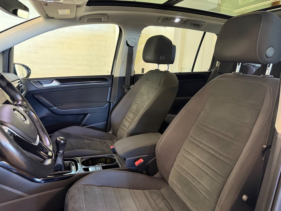 VW Touran 1,4 TSi 150 Highline 7prs 5d