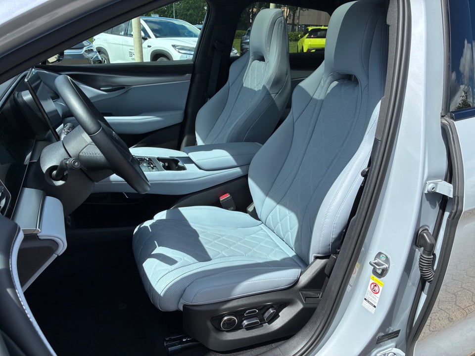 BYD Sealion 7 82 Comfort 5d