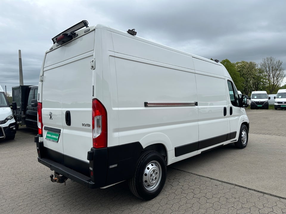 Peugeot Boxer 335 2,2 BlueHDi 165 L3H2 Premium