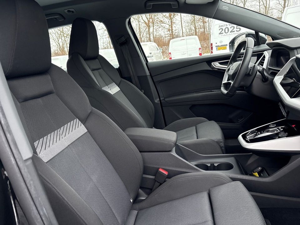 Audi Q4 e-tron 45 Progress 5d