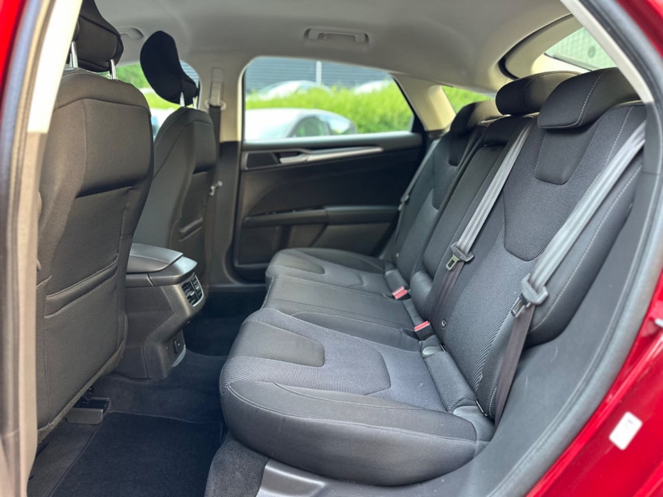 Ford Mondeo 1,5 SCTi 160 Titanium 5d