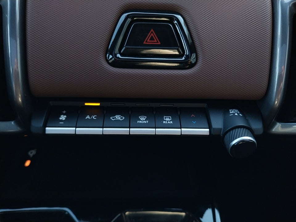 Suzuki eVitara 61 Adventure 5d