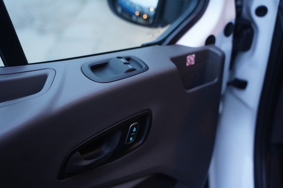 Ford Transit 350 L2 Van 2,0 TDCi 130 Trend H2 FWD