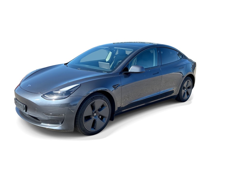 Tesla Model 3 Long Range AWD 4d