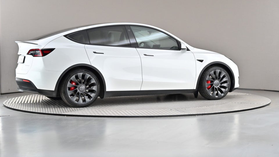 Tesla Model Y Performance AWD 5d