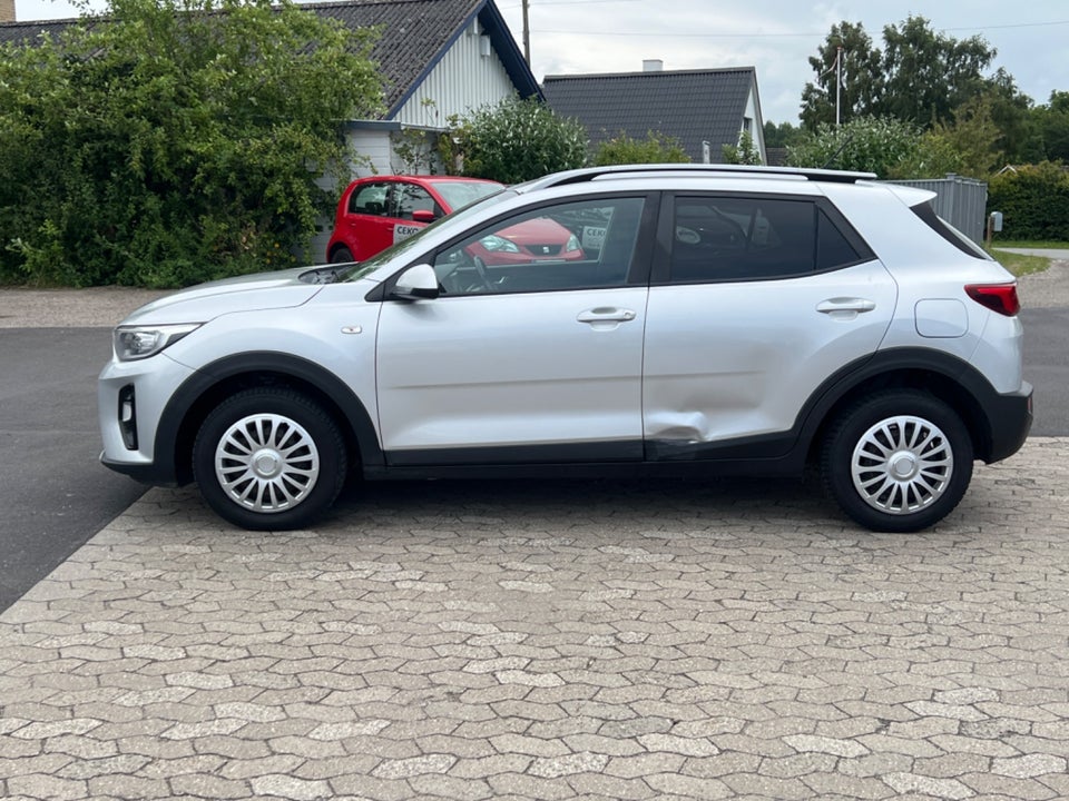 Kia Stonic 1,2 Attraction 5d