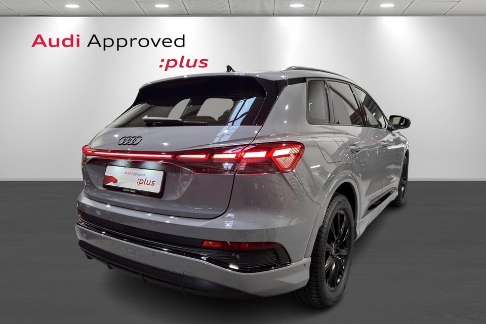 Audi Q4 e-tron 45 S-line Edition 5d