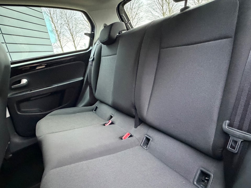 VW Up! 1,0 MPi 65 Move Up! 5d