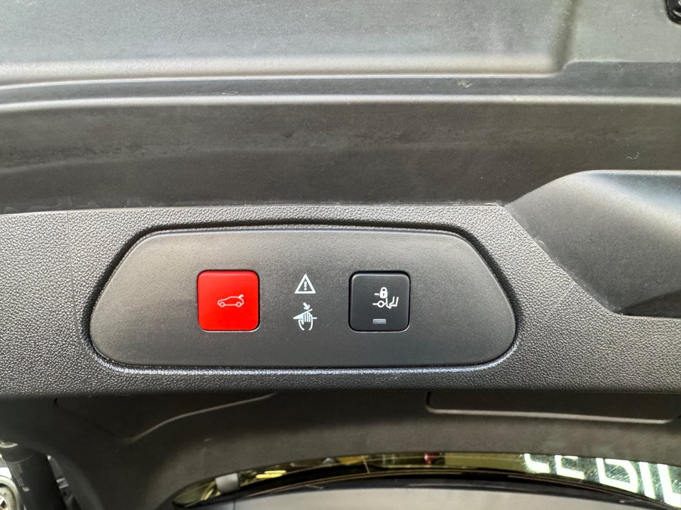 Opel Grandland X 1,6 Hybrid Ultimate aut. 5d