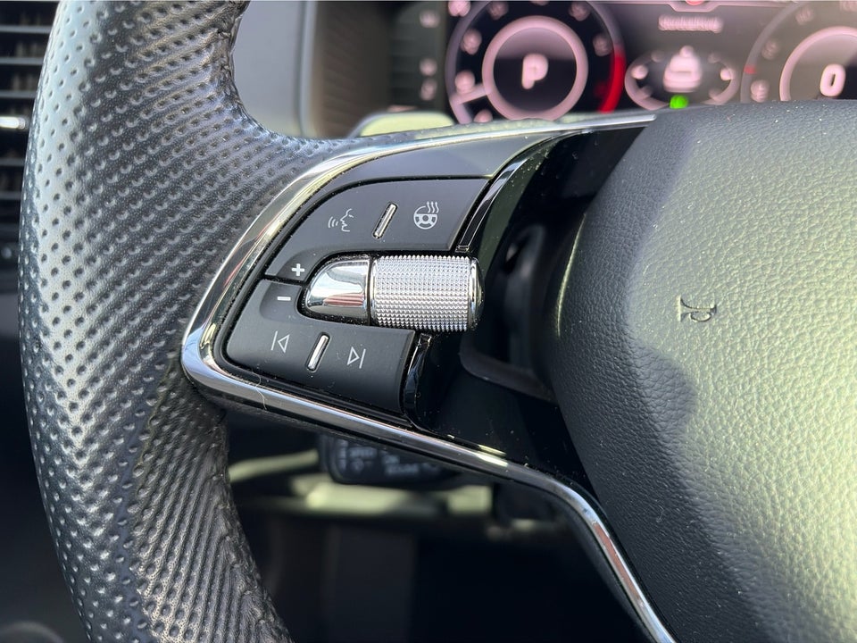 Skoda Karoq 1,5 TSi 150 Celebration DSG 5d