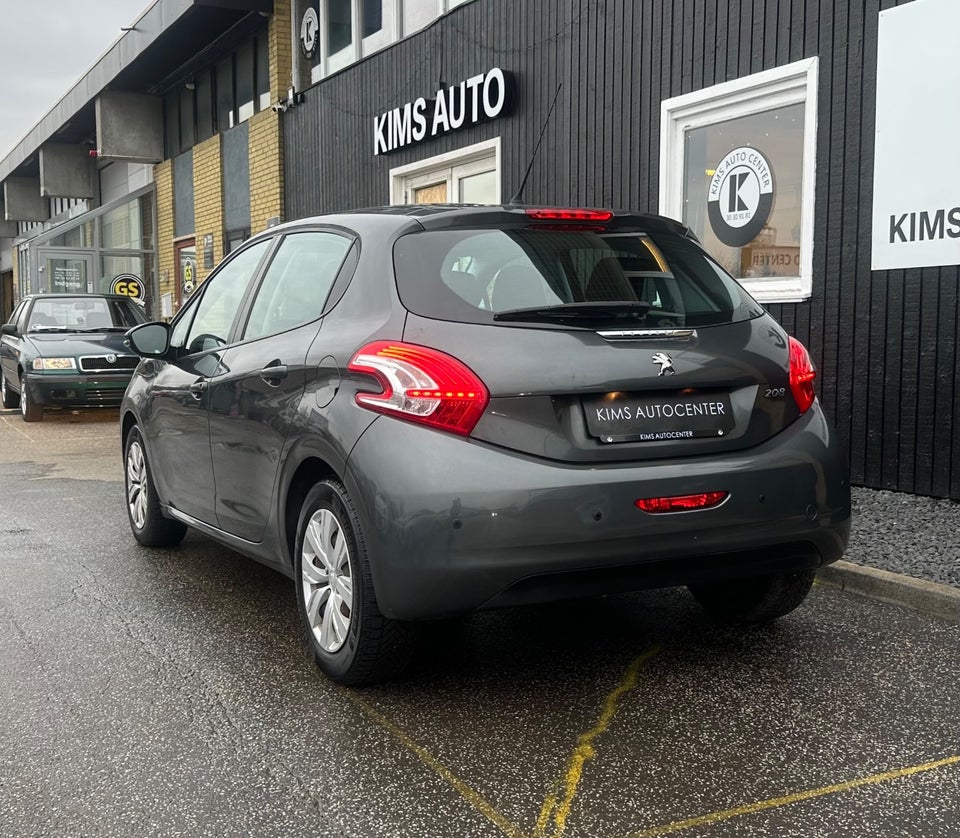 Peugeot 208 1,2 VTi 82 Active 5d