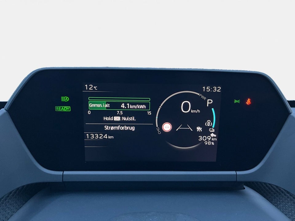 Toyota bZ4X Executive AWD 5d