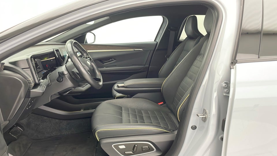 Renault Megane E-Tech 60 Iconic 5d