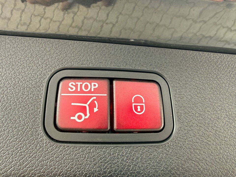 Mercedes E220 d 2,0 AMG Line stc. aut. Van 5d